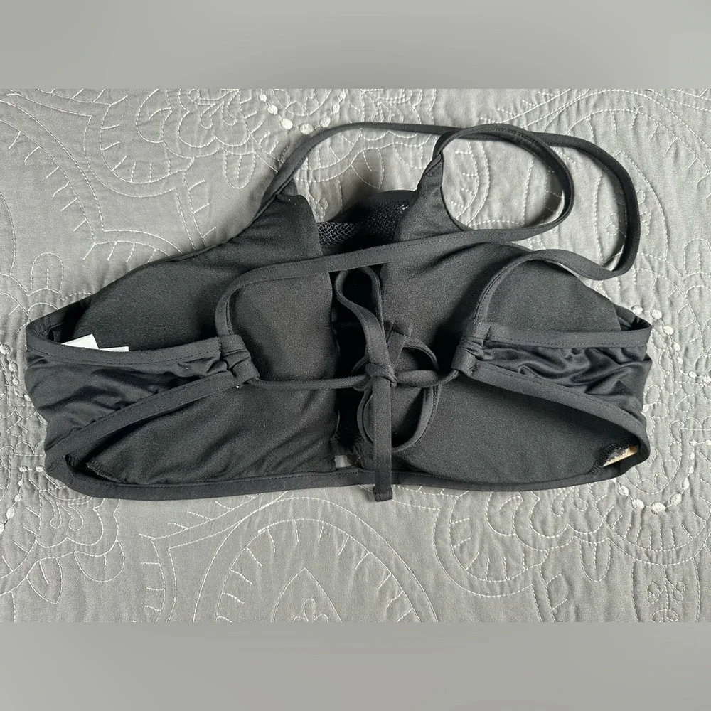 Cole Of California Women’s Black Swimsuit Top Size Medium